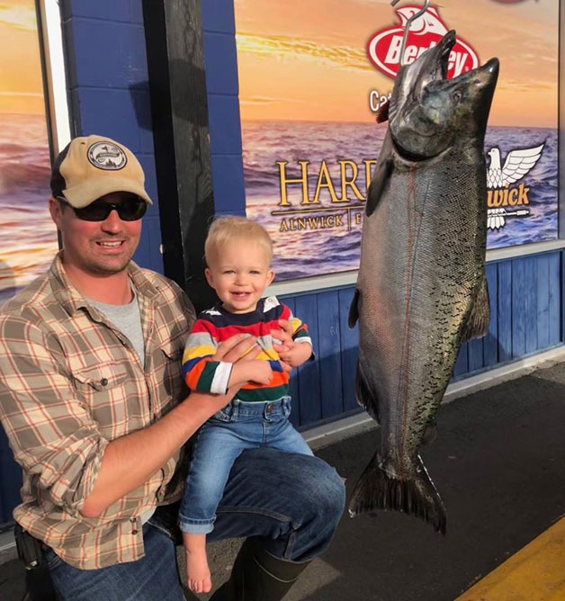 41lb chinook salmon caught in Victoria BC!