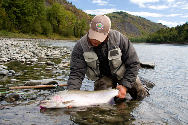 Flyfishing for steelhead with Andrew Redmont